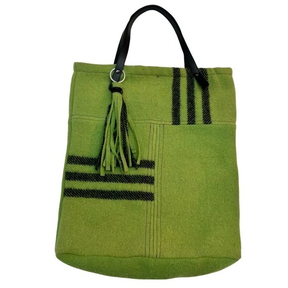 𝅺NWT Repurposed Handmade Wool Shopper Tote Green - Picture 1 of 6